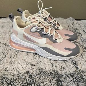 Nike air 270 react